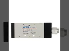 صمامات التحكم في تدفق الهواء من سلسلة AIRTAC 4A400